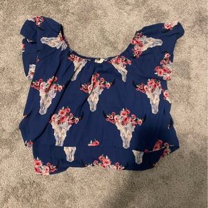 Matching shirt and shorts set